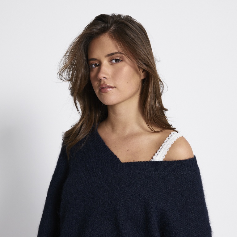 Knit v-neck sweater "Eina"